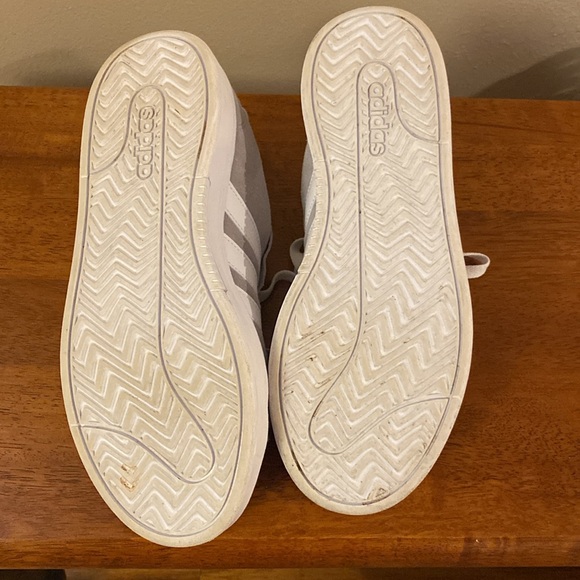 Adidas Women’s Grand Court Alpha Sneakers, size 8.5 - Picture 6 of 8